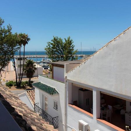 Room In Guest Room - Private Room In The Fishing Port Of Marbella Exterior photo